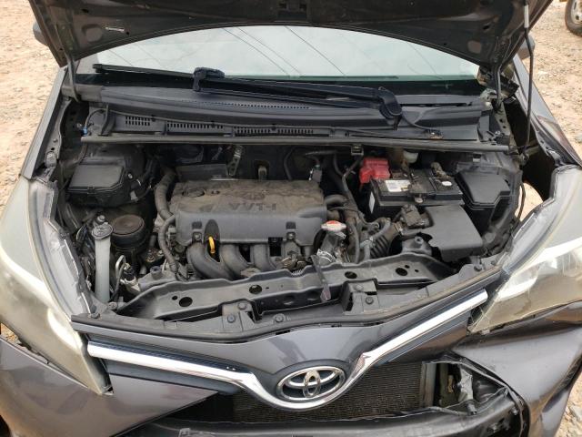 VNKKTUD33GA060250 - 2016 TOYOTA YARIS L GRAY photo 11