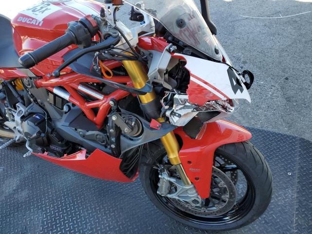 ZDMVABDS5HB000462 - 2017 DUCATI SUPERSPORT RED photo 9