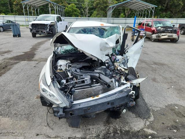 1N4AL3AP4JC106966 - 2018 NISSAN ALTIMA 2.5 თეთრი ფოტო 5