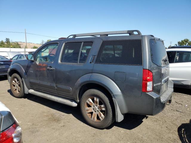 5N1AR18W15C747018 - 2005 NISSAN PATHFINDER LE CHARCOAL photo 2