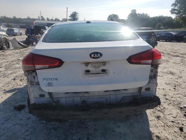 3KPFK4A75JE234344 - 2018 KIA FORTE LX WHITE photo 6