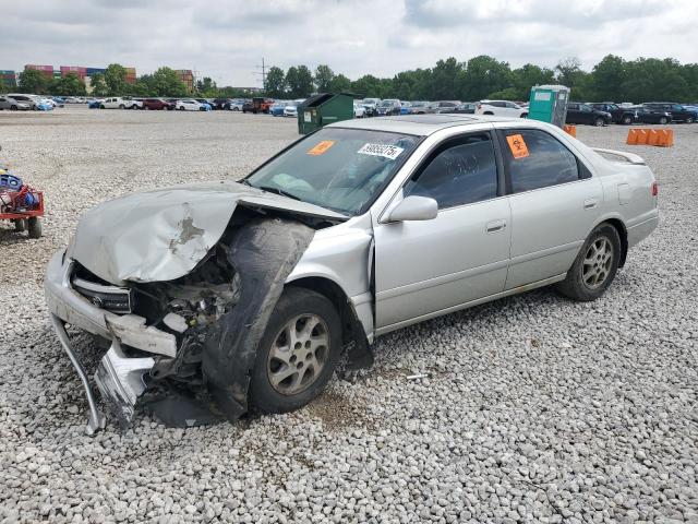 2001 TOYOTA CAMRY CE, 