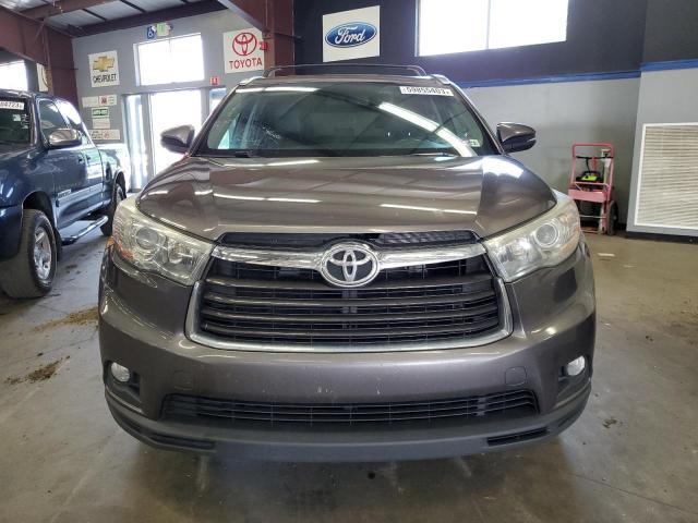 5TDJKRFH4FS185546 - 2015 TOYOTA HIGHLANDER XLE BROWN photo 5