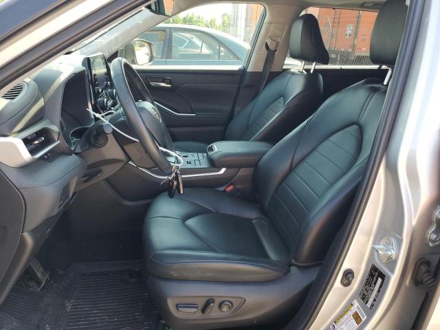 5TDGZRBH9NS191157 - 2022 TOYOTA HIGHLANDER XLE SILVER photo 7