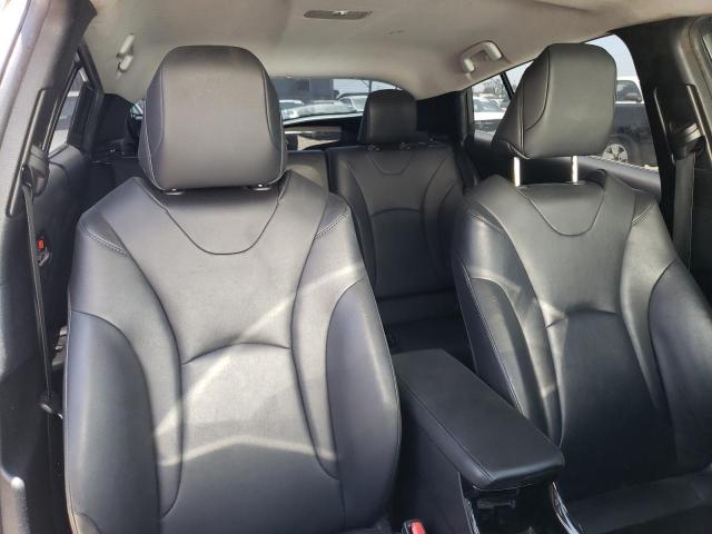 JTDKARFP7H3066456 - 2017 TOYOTA PRIUS PRIM SILVER photo 10