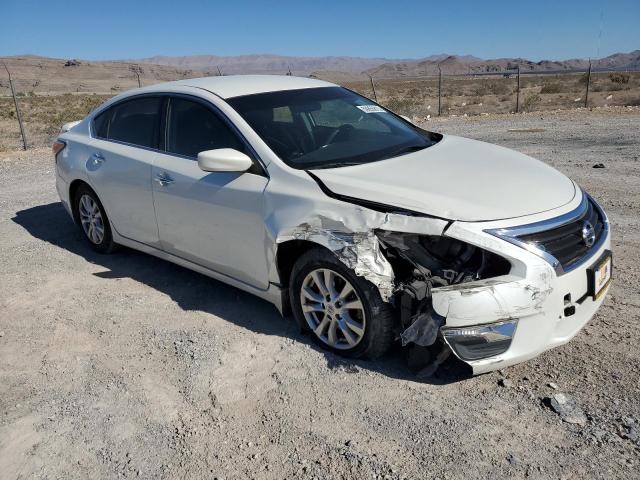 1N4AL3AP0FC128406 - 2015 NISSAN ALTIMA 2.5 WHITE photo 4