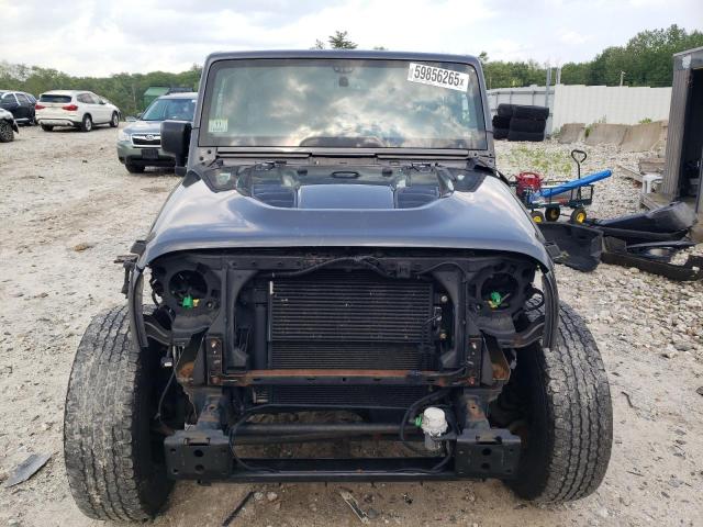 1C4BJWEG1HL540790 - 2017 JEEP WRANGLER U SAHARA GRAY photo 5