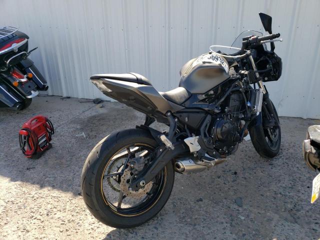 ML5EXER10PDA87344 - 2023 KAWASAKI EX650 R Графитовый фото 4