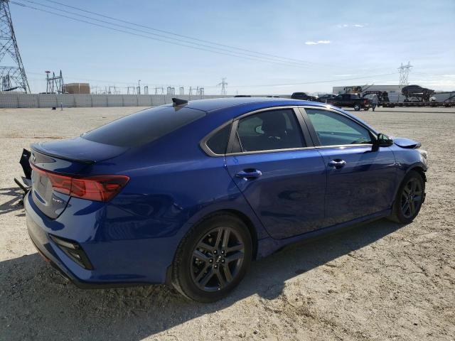 3KPF34AD2ME388937 - 2021 KIA FORTE GT LINE BLUE photo 3