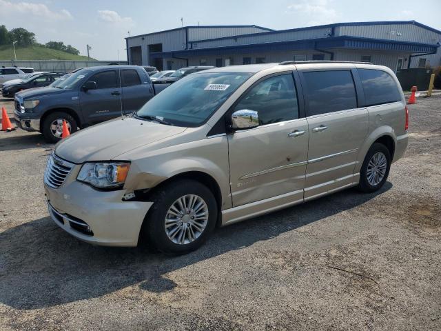 2C4RC1CG9GR283236 - 2016 CHRYSLER TOWN & COU TOURING L GOLD photo 1
