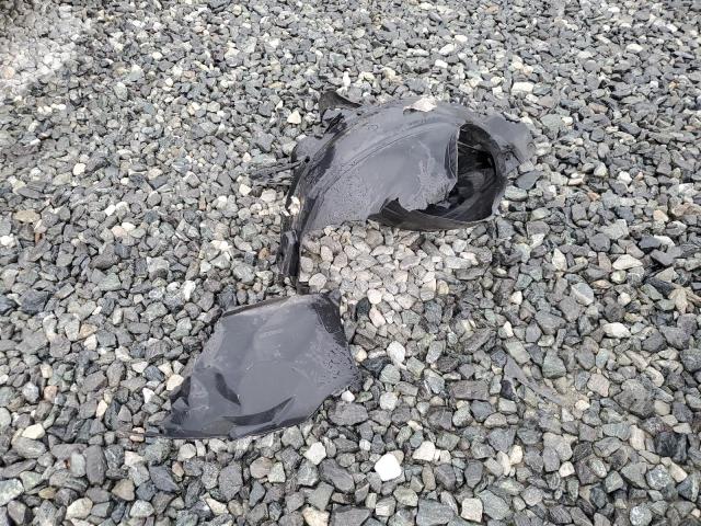 1FMCU9GD5JUC98503 - 2018 FORD ESCAPE SE Czarny zdjęcie 13