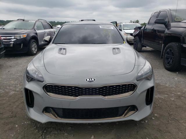 KNAE45LC3J6039402 - 2018 KIA STINGER GT1 GRAY photo 5