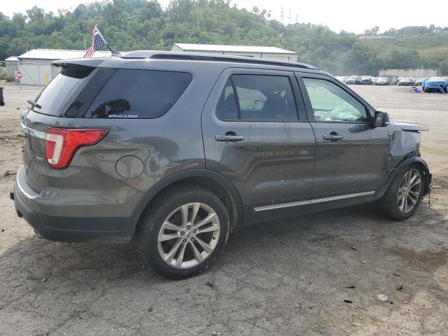 1FM5K8D86JGC39944 - 2018 FORD EXPLORER XLT GRAY photo 3