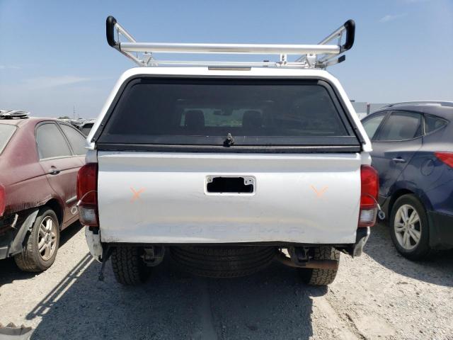 5TFRX5GN3JX112463 - 2018 TOYOTA TACOMA ACCESS CAB თეთრი ფოტო 6