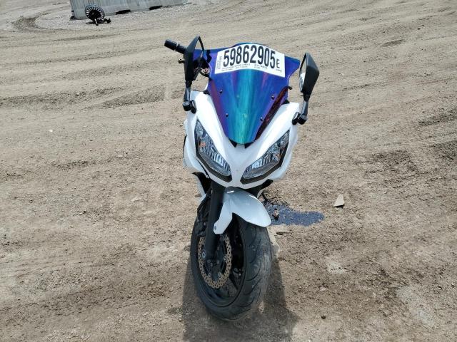 JKAEXEE12FDA18269 - 2015 KAWASAKI EX650 E WHITE photo 2