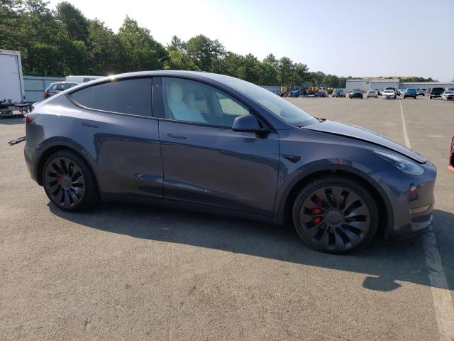 7SAYGDEF9NF553910 - 2022 TESLA MODEL Y GRAY photo 4