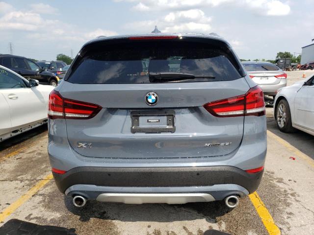 WBXJG9C08L5R77672 - 2020 BMW X1 XDRIVE28I BLUE photo 6