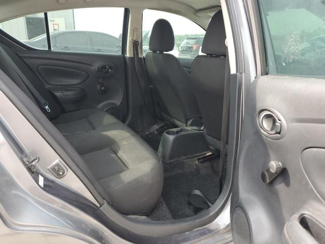 3N1CN7AP5KL874498 - 2019 NISSAN VERSA S 灰色 照片 11