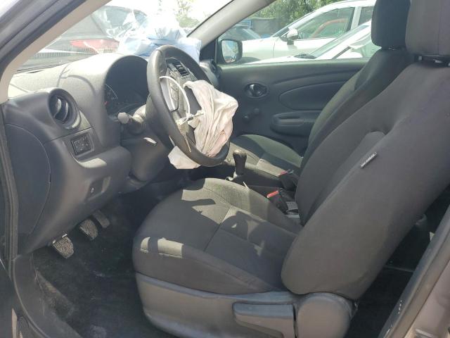 3N1CN7AP5KL874498 - 2019 NISSAN VERSA S 灰色 照片 7