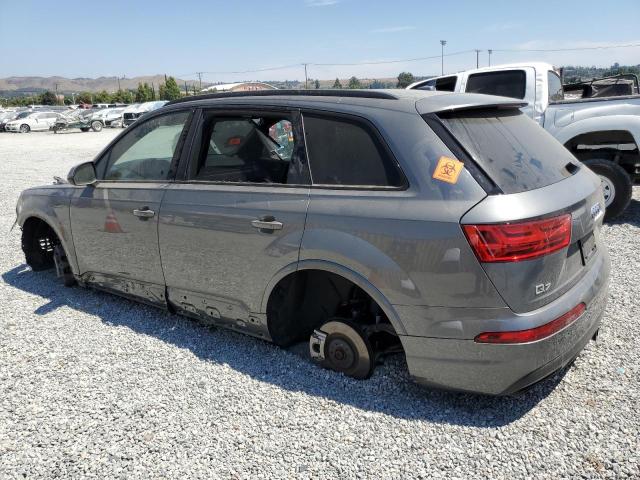 WA1VAAF75JD009522 - 2018 AUDI Q7 PRESTIGE GRAY photo 2