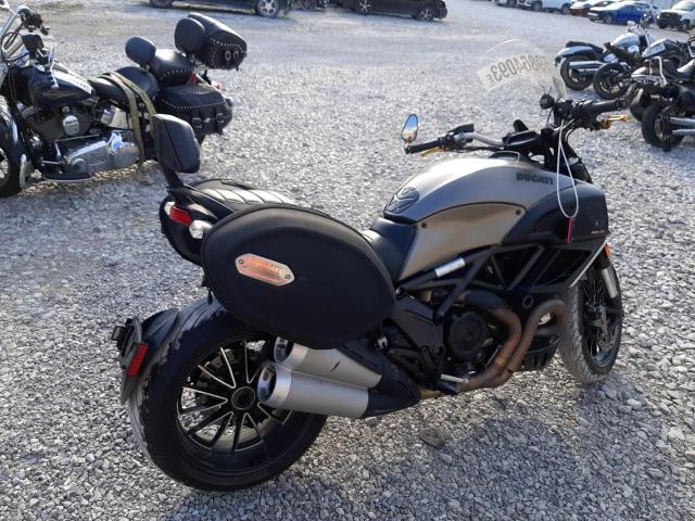 ZDM13BLWXEB016617 - 2014 DUCATI DIAVEL GRAY photo 4