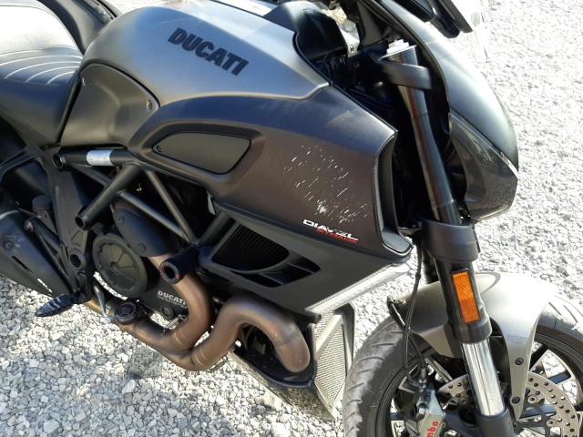 ZDM13BLWXEB016617 - 2014 DUCATI DIAVEL GRAY photo 9