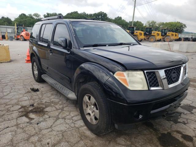 5N1AR18U66C635427 - 2006 NISSAN PATHFINDER LE BLACK photo 4