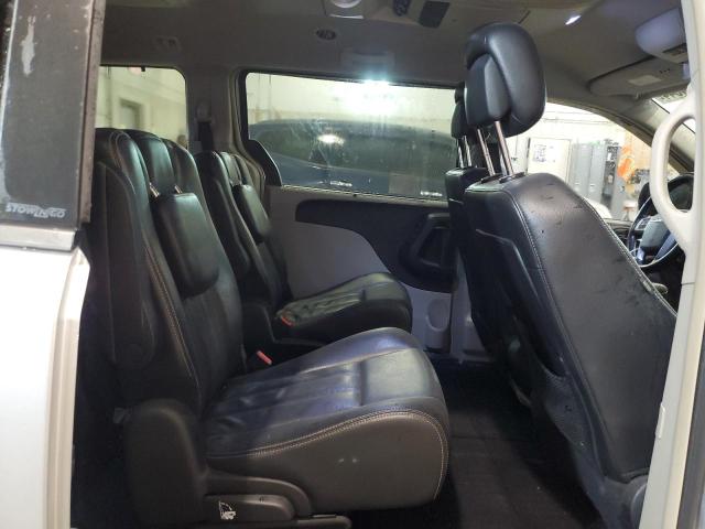 2C4RC1CG4CR207787 - 2012 CHRYSLER TOWN & COU TOURING L GRAY photo 11