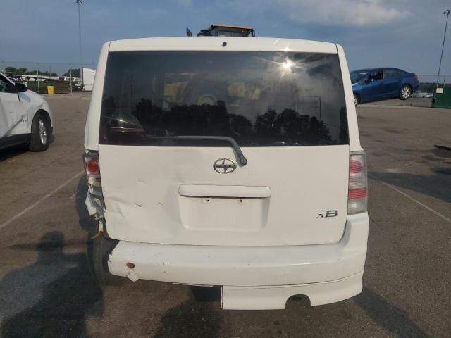 JTLKT324464085108 - 2006 TOYOTA SCION XB WHITE photo 6