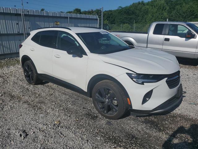 LRBFZMR47PD182990 - 2023 BUICK ENVISION PREFERRED WHITE photo 4