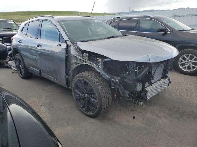 LRBFZPR42PD163491 - 2023 BUICK ENVISION ESSENCE Gümüş foto 4