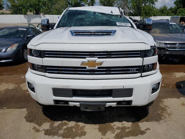 1GC1KTEY7KF191432 - 2019 CHEVROLET SILVERADO K2500 HEAVY DUTY LTZ WHITE photo 5