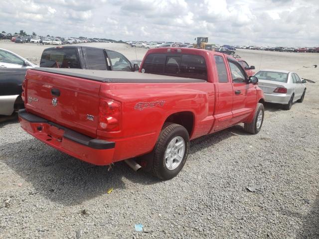 1D7HE52JX6S683447 - 2006 DODGE DAKOTA LARAMIE RED photo 3