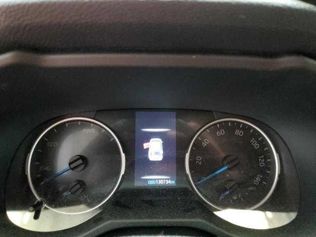 4T3MWRFV0MU028082 - 2021 TOYOTA RAV4 LE 银色 照片 9