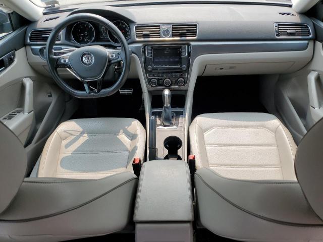 1VWDT7A30HC012800 - 2017 VOLKSWAGEN PASSAT R-LINE Boz foto 8