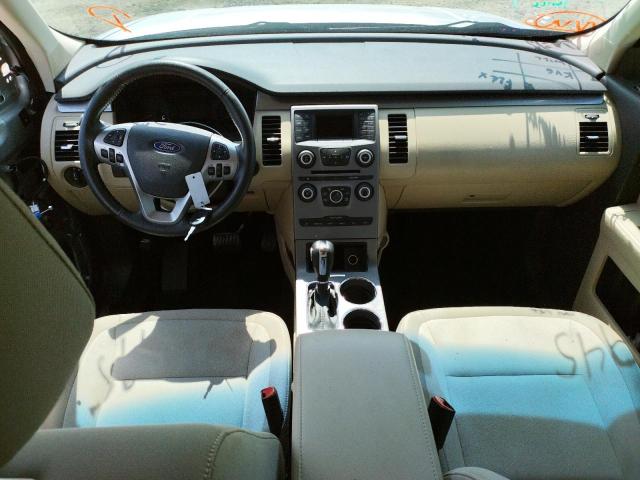 2FMGK5B83GBA19168 - 2016 FORD FLEX SE SILVER photo 8