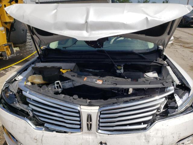 5LMCJ3C91GUJ03249 - 2016 LINCOLN MKC RESERVE WHITE photo 12