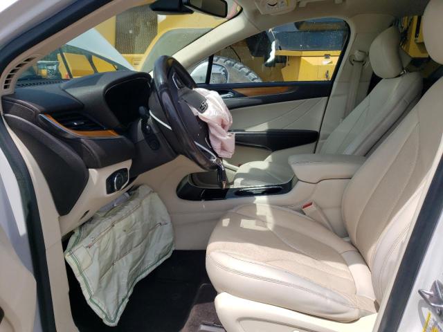 5LMCJ3C91GUJ03249 - 2016 LINCOLN MKC RESERVE WHITE photo 7