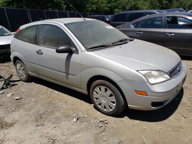 1FAFP31N07W283465 - 2007 FORD FOCUS ZX3 SILVER photo 4