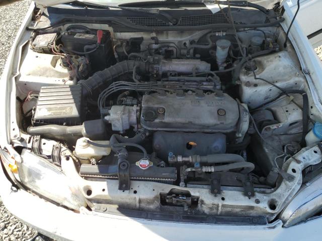 2HGEJ2127RH546044 - 1994 HONDA CIVIC DX WHITE photo 11