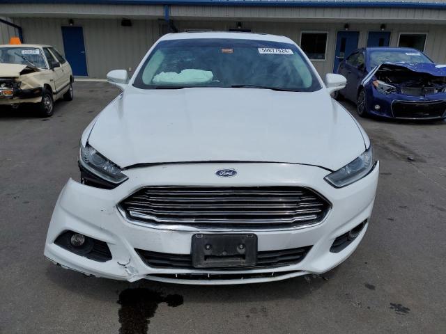 3FA6P0HD5GR374116 - 2016 FORD FUSION SE WHITE photo 5