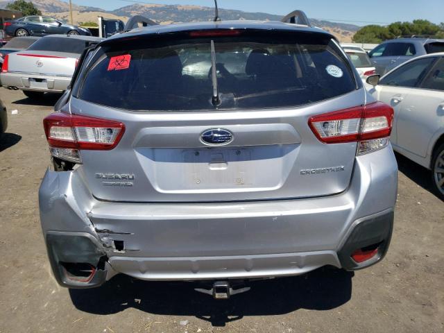 JF2GTAAC8J9280513 - 2018 SUBARU CROSSTREK SILVER photo 6