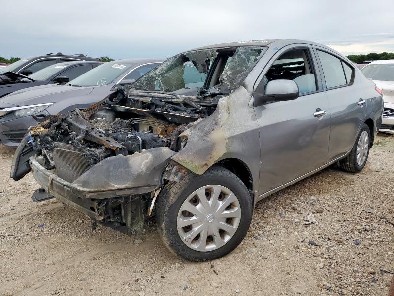 2013 NISSAN VERSA S, null