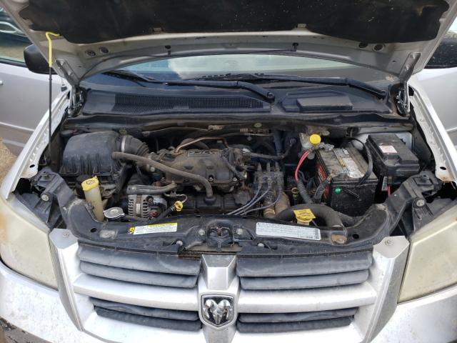 2D4RN4DE5AR377343 - 2010 DODGE GRAND CARA SE SILVER photo 7