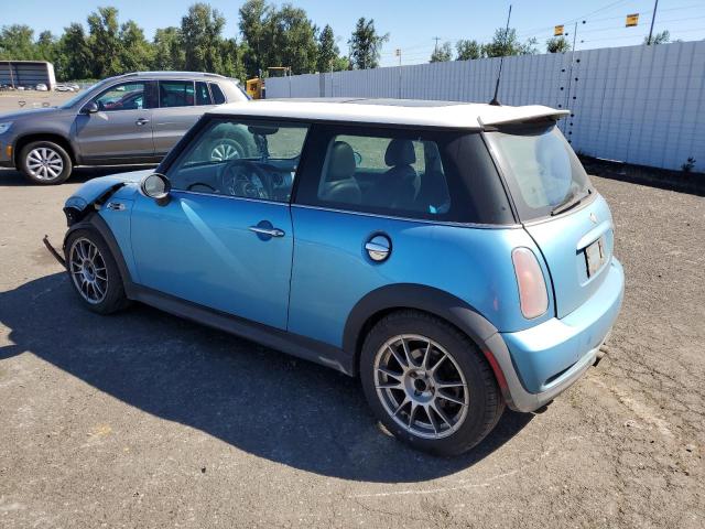 WMWRE33474TD78734 - 2004 MINI COOPER S BLUE photo 2