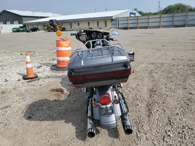 1HD1FC4177Y692758 - 2007 HARLEY-DAVIDSON FLHTCUI 灰色 照片 4