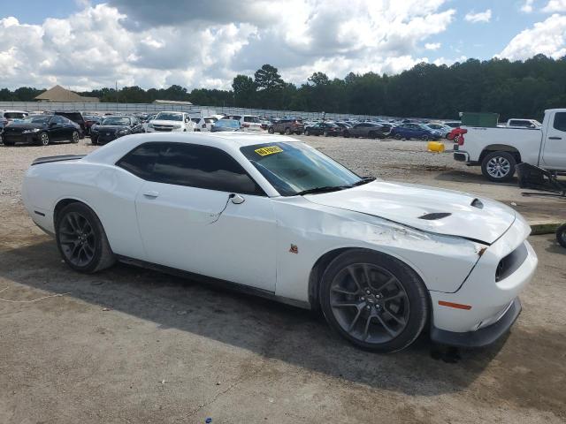 2C3CDZFJ8MH526646 - 2021 DODGE CHALLENGER R/T SCAT PACK WHITE photo 4