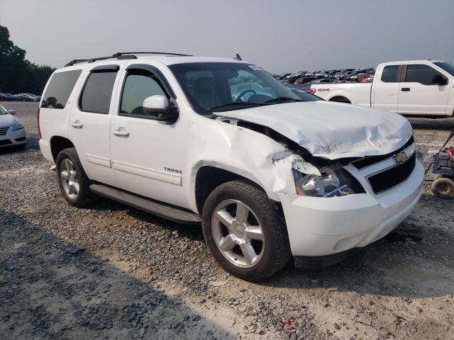 1GNSKBE09BR386138 - 2011 CHEVROLET TAHOE K1500 LT WHITE photo 4