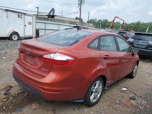 3FADP4BJ5JM113215 - 2018 FORD FIESTA SE RED photo 3