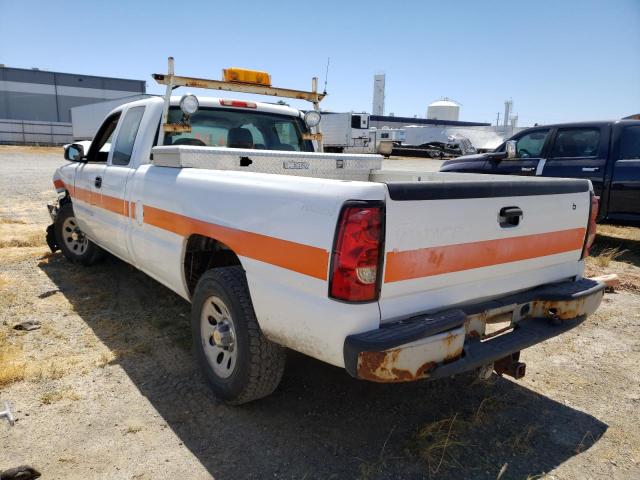 1GCEK19Z27E101058 - 2007 CHEVROLET SILVERADO K1500 CLASSIC WHITE photo 2